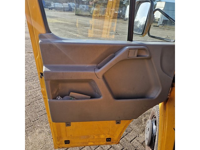 Bedrijfswagen, volkswagen, lt46, geel - afbeelding 22 van  80