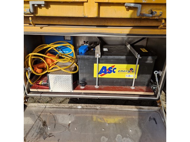 Bedrijfswagen, volkswagen, lt46, geel - afbeelding 51 van  80