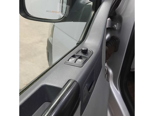 Bedrijfswagen, volkswagen, transporter 2.0 tdi, 2013 - afbeelding 26 van  42