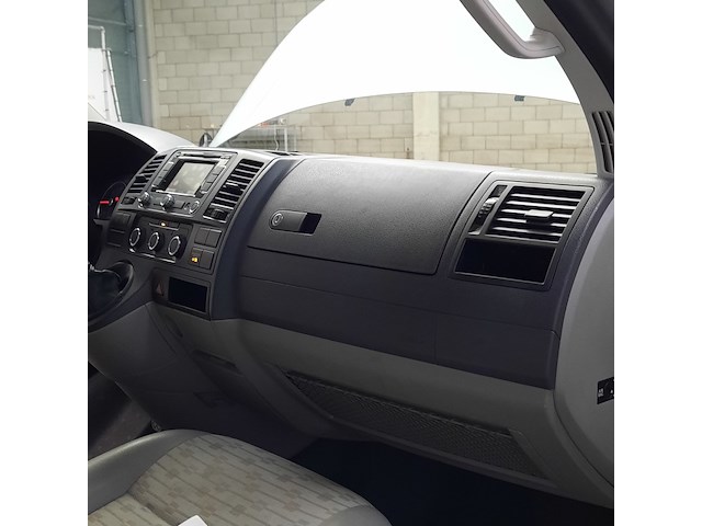 Bedrijfswagen, volkswagen, transporter 2.0 tdi, 2013 - afbeelding 31 van  42