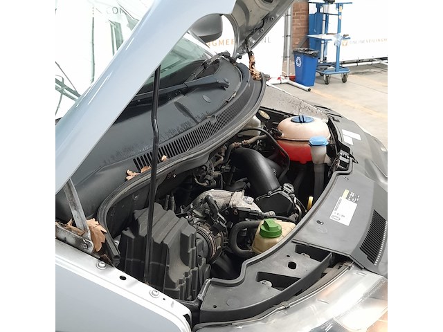 Bedrijfswagen, volkswagen, transporter 2.0 tdi, 2013 - afbeelding 35 van  42