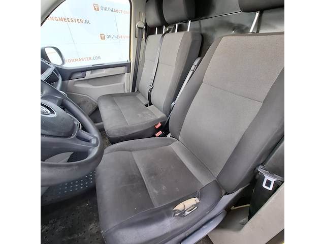 Bedrijfswagen, volkswagen, transporter, 2.0 tdi l1h1 highline - afbeelding 9 van  47