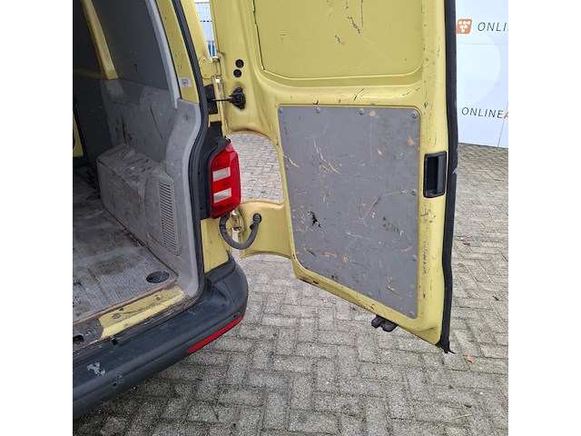 Bedrijfswagen, volkswagen, transporter, 2.0 tdi l1h1 highline - afbeelding 26 van  47