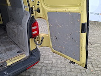 Bedrijfswagen, volkswagen, transporter, 2.0 tdi l1h1 highline - afbeelding 26 van  47