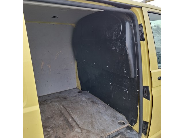 Bedrijfswagen, volkswagen, transporter, 2.0 tdi l1h1 highline - afbeelding 31 van  47