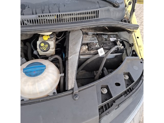 Bedrijfswagen, volkswagen, transporter, 2.0 tdi l1h1 highline - afbeelding 39 van  47