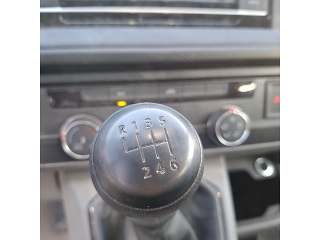 Bedrijfswagen volkswagen, transporter 2.0 tdi l2h1, bouwjaar 2024 - afbeelding 28 van  52