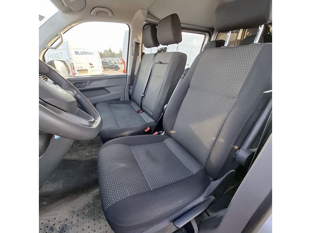 Bedrijfswagen volkswagen, transporter 2.0 tdi l2h1, bouwjaar 2024 - afbeelding 32 van  52