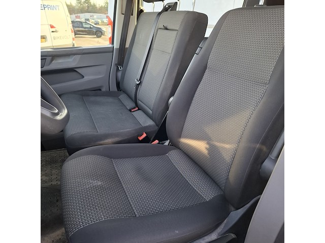 Bedrijfswagen volkswagen, transporter 2.0 tdi l2h1, bouwjaar 2024 - afbeelding 33 van  52