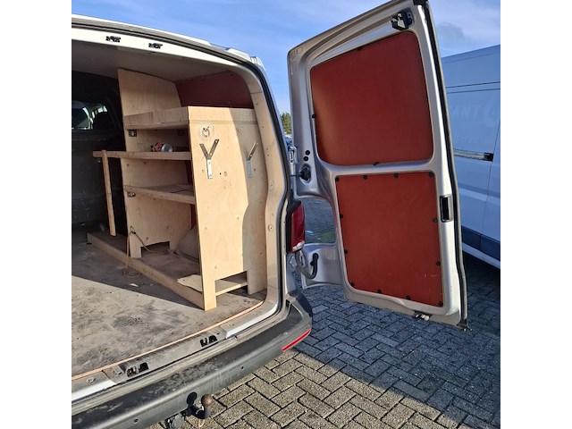 Bedrijfswagen volkswagen, transporter 2.0 tdi l2h1, bouwjaar 2024 - afbeelding 39 van  52