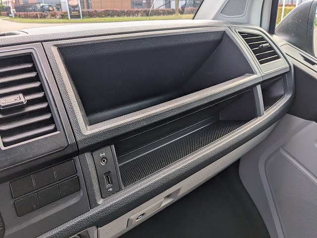 Bedrijfswagen, volkswagen, transporter 2.0 tdi l2h1 highline, wit, 2018 - afbeelding 10 van  33