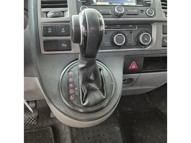 Bedrijfswagen, volkswagen, transporter, 2013 - afbeelding 18 van  37
