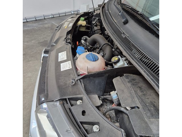 Bedrijfswagen, volkswagen, transporter, 2013 - afbeelding 30 van  37