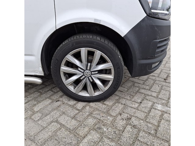 Bedrijfswagen, volkswagen, transporter 4-motion - afbeelding 13 van  45