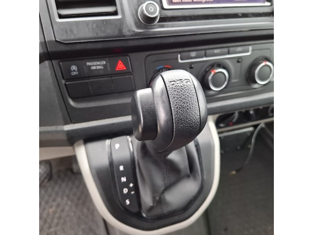 Bedrijfswagen, volkswagen, transporter 4-motion - afbeelding 30 van  45