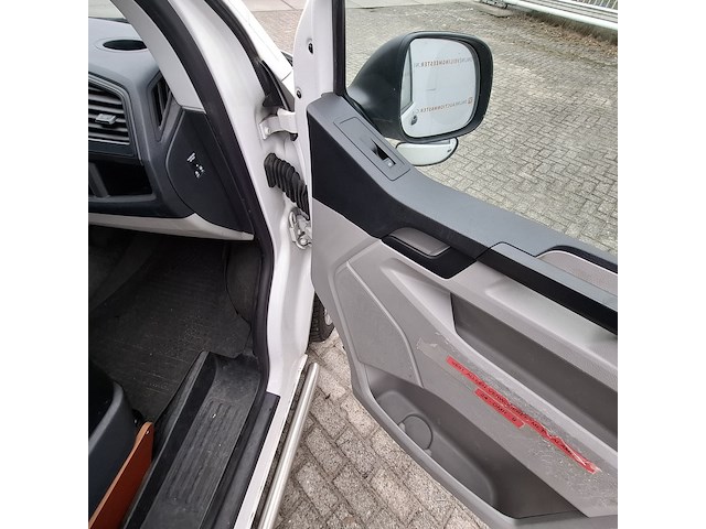 Bedrijfswagen, volkswagen, transporter 4-motion - afbeelding 39 van  45