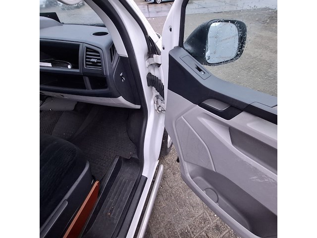 Bedrijfswagen, volkswagen, transporter - afbeelding 33 van  46