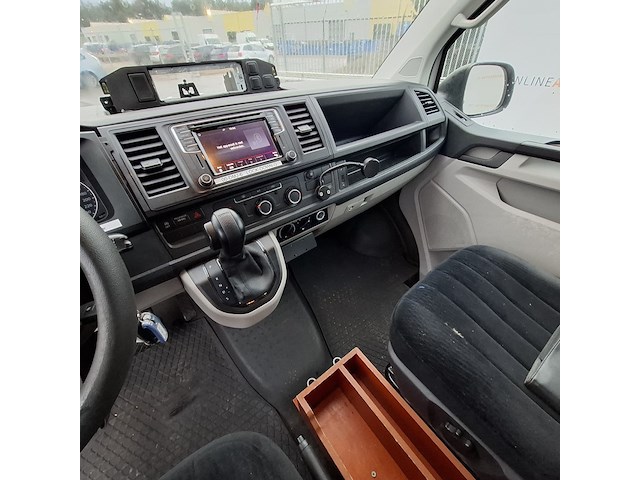 Bedrijfswagen, volkswagen, transporter - afbeelding 25 van  46