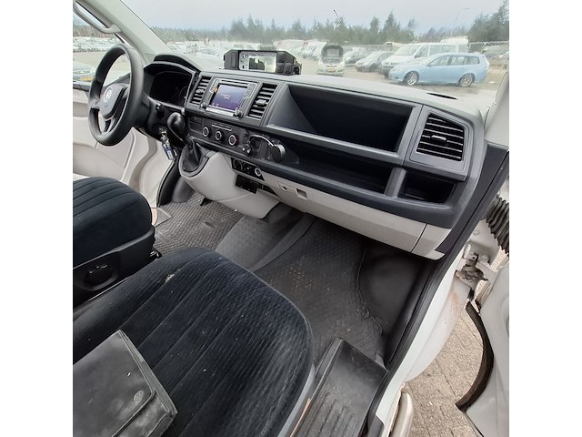 Bedrijfswagen, volkswagen, transporter - afbeelding 35 van  46