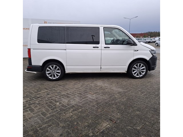 Bedrijfswagen, volkswagen, transporter - afbeelding 34 van  46