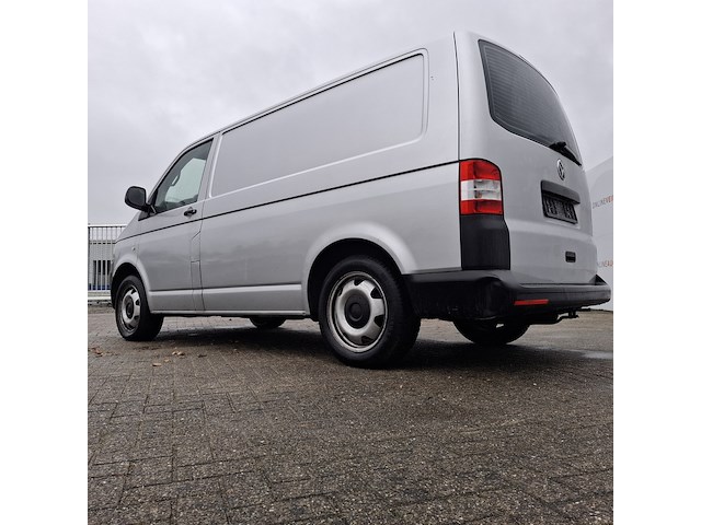 Bedrijfswagen, volkswagen, transporter - afbeelding 16 van  45