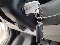 Bedrijfswagen, volkswagen, transporter - afbeelding 31 van  49