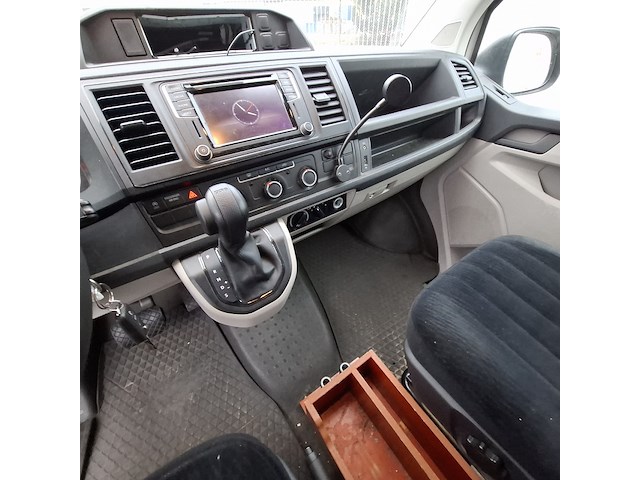 Bedrijfswagen, volkswagen, transporter - afbeelding 34 van  49