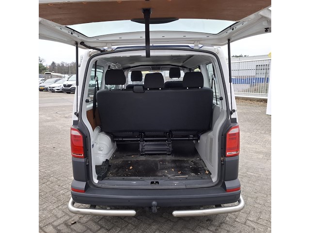 Bedrijfswagen, volkswagen, transporter - afbeelding 36 van  49