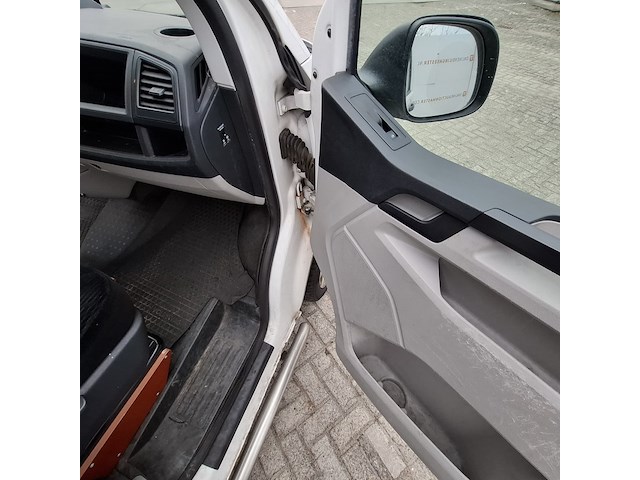 Bedrijfswagen, volkswagen, transporter - afbeelding 42 van  49