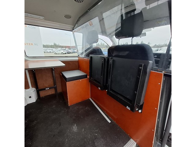 Bedrijfswagen, volkswagen, transporter - afbeelding 40 van  50