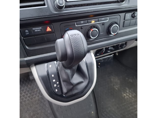 Bedrijfswagen, volkswagen, transporter - afbeelding 33 van  51