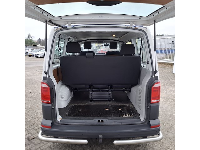 Bedrijfswagen, volkswagen, transporter - afbeelding 36 van  51