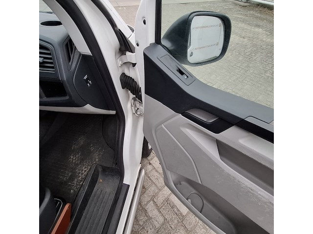 Bedrijfswagen, volkswagen, transporter - afbeelding 42 van  51