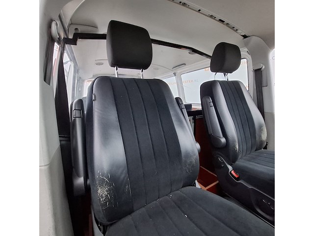 Bedrijfswagen, volkswagen, transporter - afbeelding 44 van  51