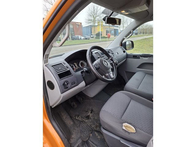 Bedrijfswagen, volkswagen, transporter - afbeelding 37 van  57