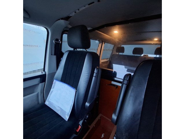 Bedrijfswagen, volkswagen, transporter - afbeelding 26 van  46