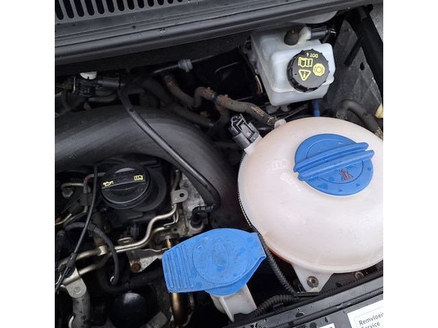 Bedrijfswagen, volkswagen, transporter - afbeelding 13 van  45