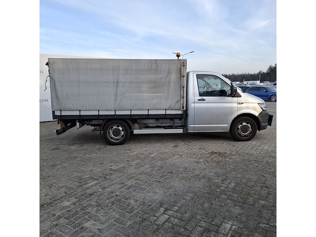 Bedrijfswagen, volkswagen, transporter - afbeelding 34 van  45