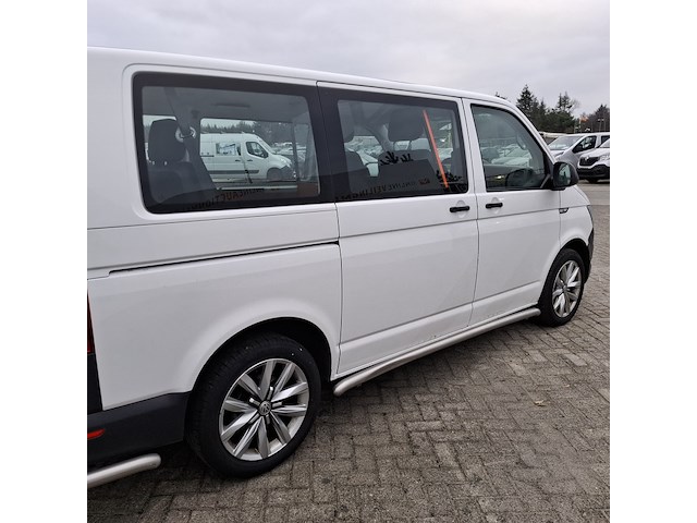 Bedrijfswagen, volkswagen, transporter - afbeelding 45 van  51