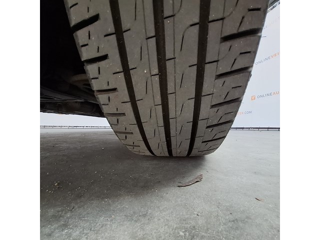 Bedrijfswagen, volkswagen, transporter - afbeelding 2 van  52