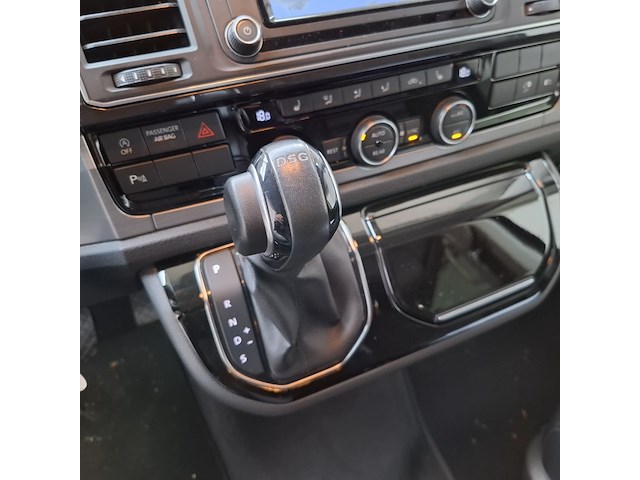 Bedrijfswagen, volkswagen, transporter - afbeelding 19 van  52