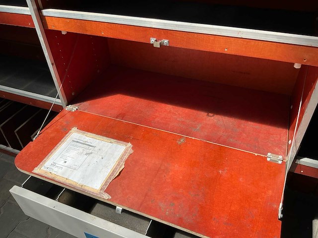 Bedrijfswageninrichting (4x) - afbeelding 7 van  10