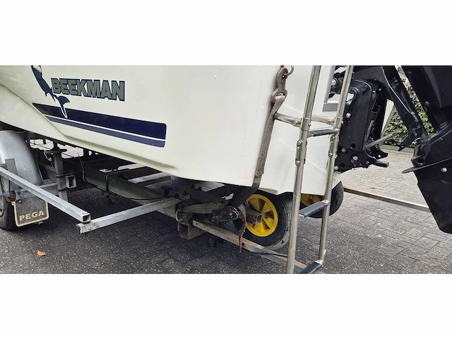 Beekman - 590 fish - console boat and fishing boat - 2006 - afbeelding 3 van  26