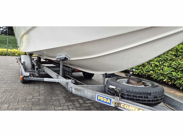 Beekman - 590 fish - console boat and fishing boat - 2006 - afbeelding 26 van  26