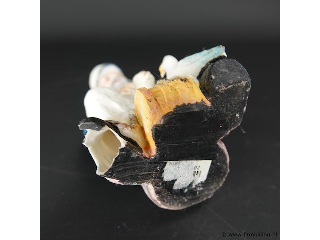 Beeld kapitein - afbeelding 5 van  5