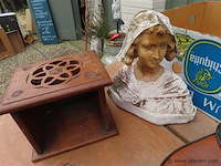 Beeld, koffiepot, tas enz…. - afbeelding 2 van  3