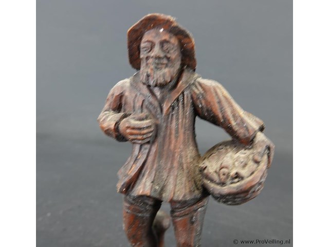 Beeld man - afbeelding 3 van  5