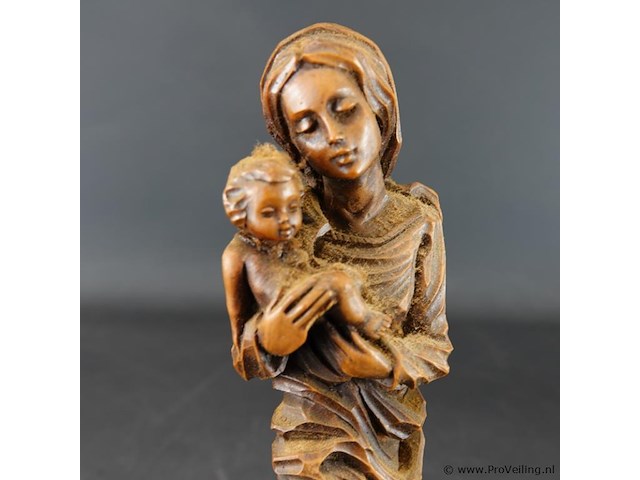Beeld moeder met kind - afbeelding 2 van  5