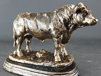 Beeld stier - afbeelding 1 van  5