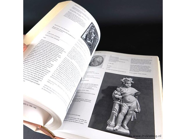 Beeldhouwkunst in het rijksmuseum - afbeelding 4 van  5